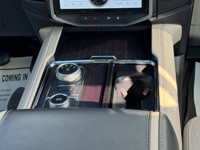 2023 Ford Expedition Platinum Washington MO