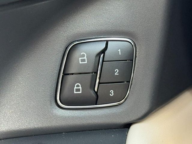 2023 Ford Expedition Platinum Washington MO