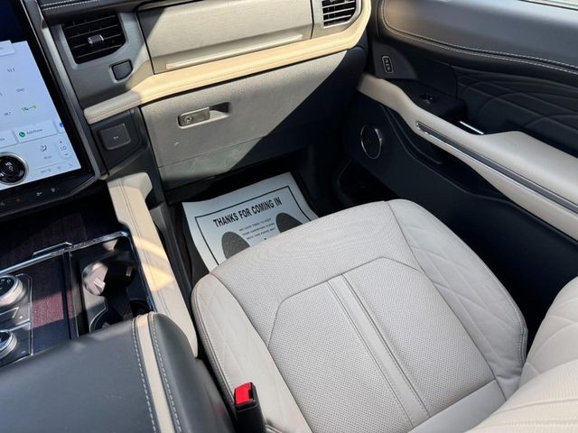 2023 Ford Expedition Platinum Washington MO