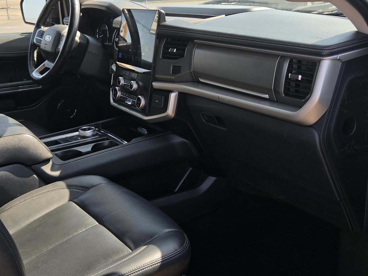 2023 Ford Expedition XLT 4x2 Beeville TX