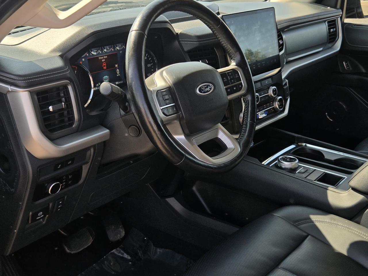 2023 Ford Expedition XLT 4x2 Beeville TX
