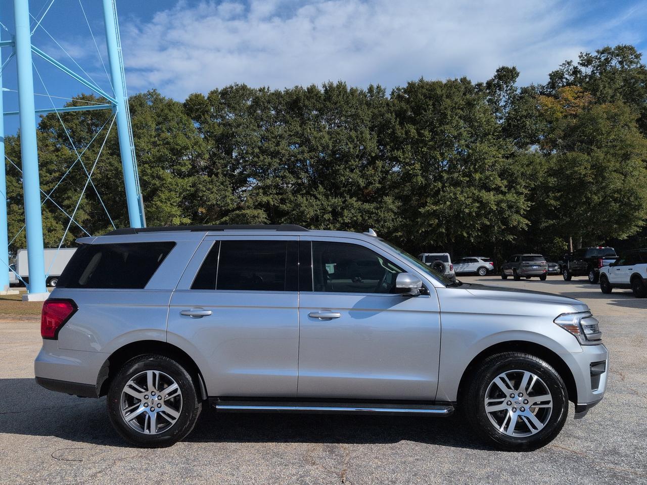 2023 Ford Expedition XLT
