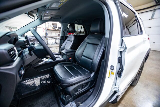 2023 Ford Explorer AWD XLT Leather BCam Red Deer AB