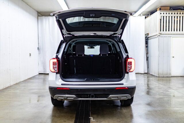 2023 Ford Explorer AWD XLT Leather BCam Red Deer AB