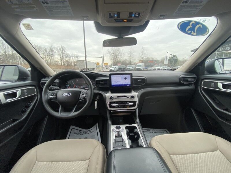 2023 Ford Explorer Base Springfield PA