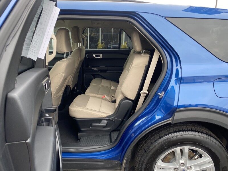 2023 Ford Explorer Base Springfield PA