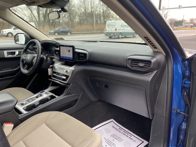 2023 Ford Explorer Base Springfield PA