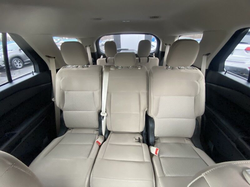 2023 Ford Explorer Base Springfield PA