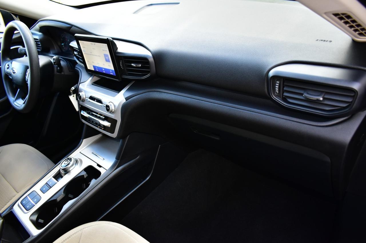 2023 Ford Explorer Base Tampa FL