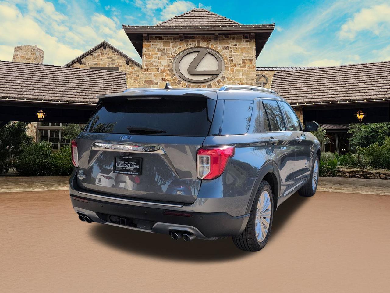 2023 Ford Explorer King Ranch