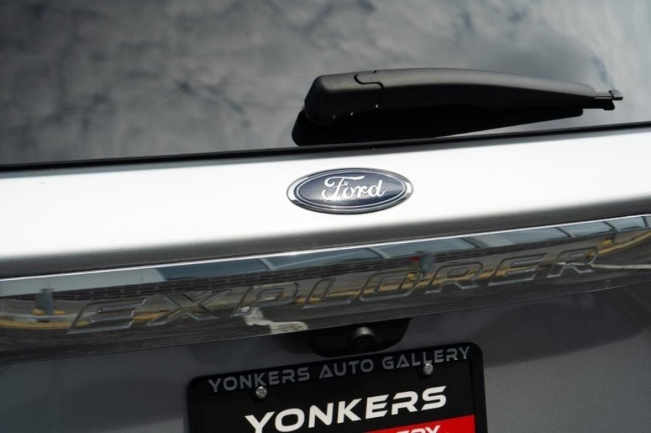 2023 Ford Explorer Limited 4WD Yonkers NY