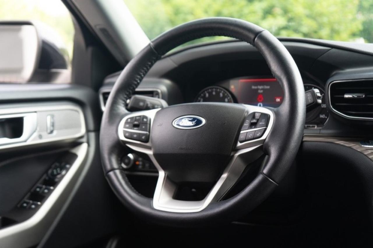 2023 Ford Explorer Limited 4WD Yonkers NY
