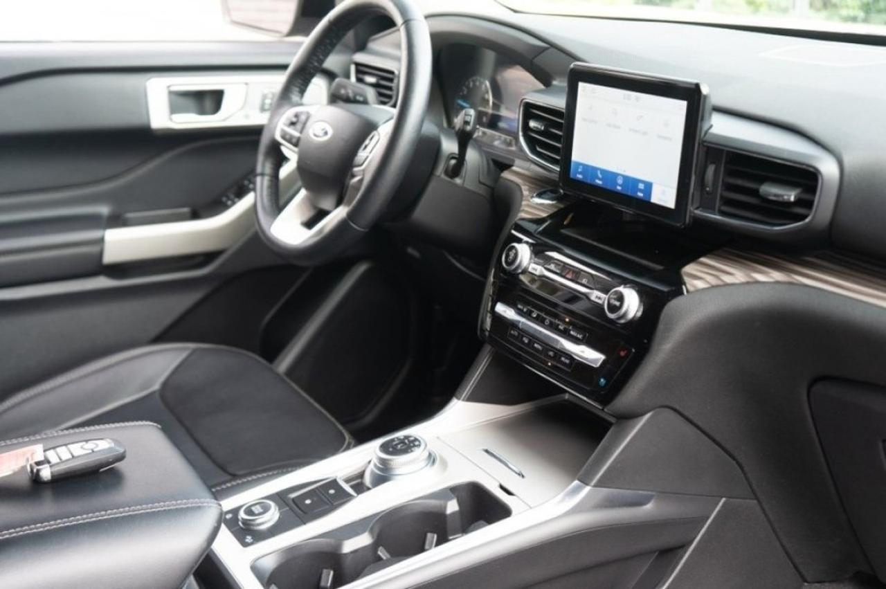 2023 Ford Explorer Limited 4WD Yonkers NY