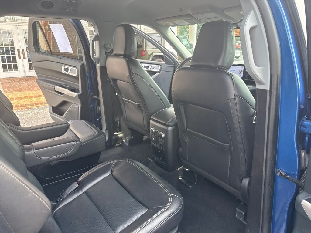 2023 Ford Explorer Limited Mount Joy PA