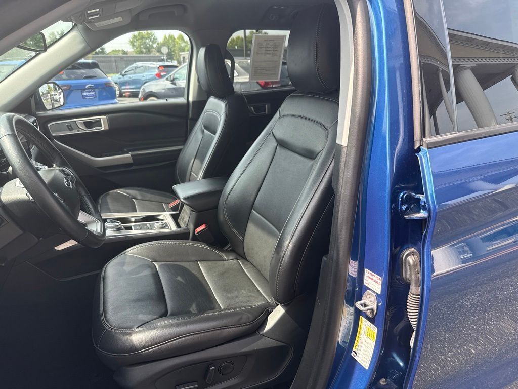 2023 Ford Explorer Limited Mount Joy PA