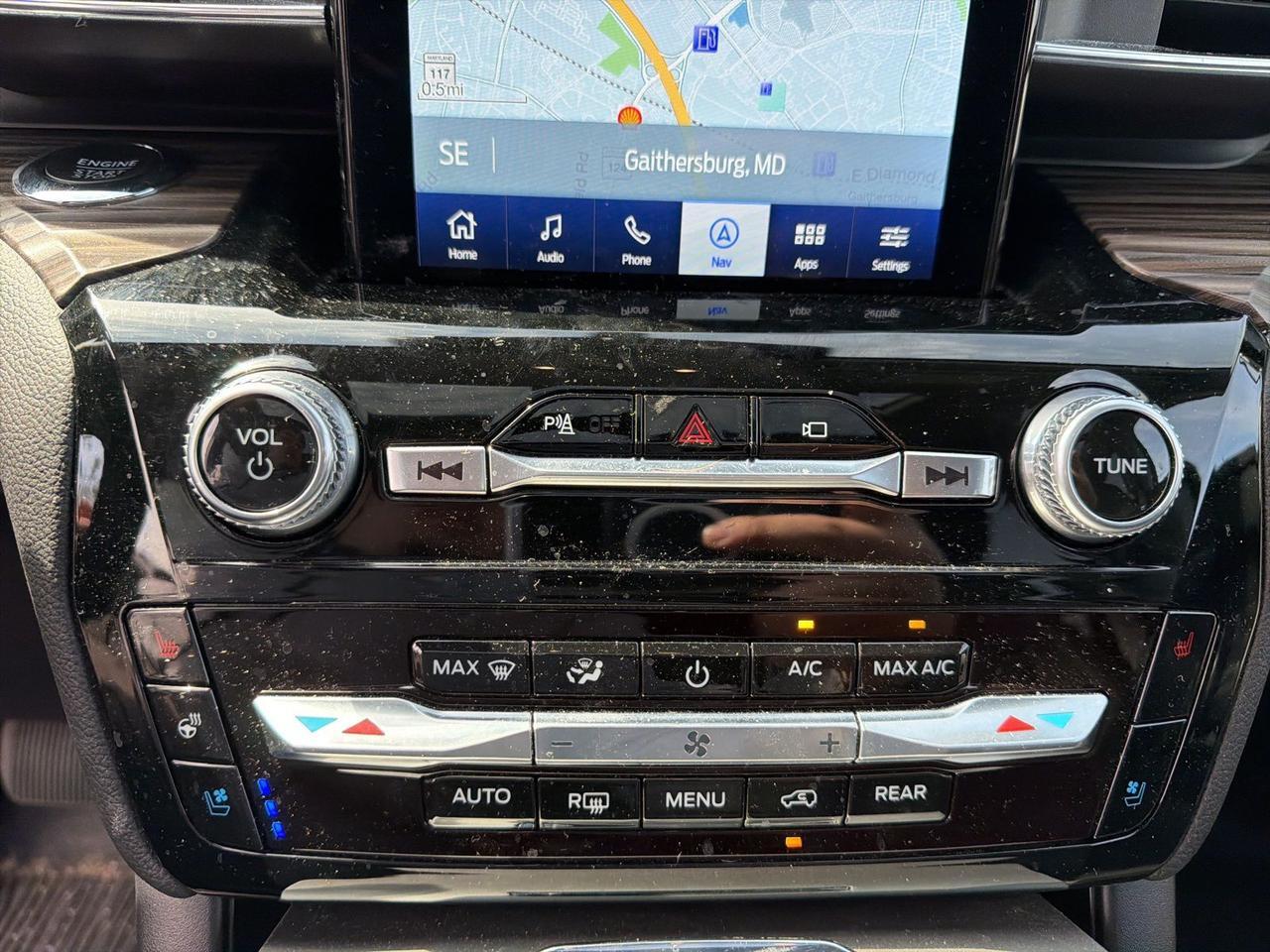 2023 Ford Explorer Limited Gaithersburg MD