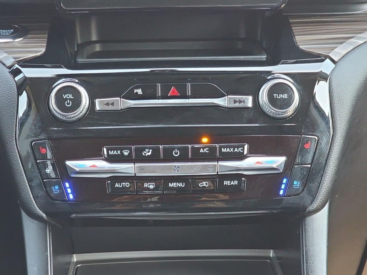2023 Ford Explorer Limited Glen Burnie MD
