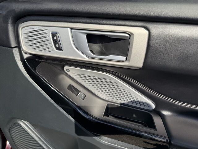 2023 Ford Explorer Platinum  TX