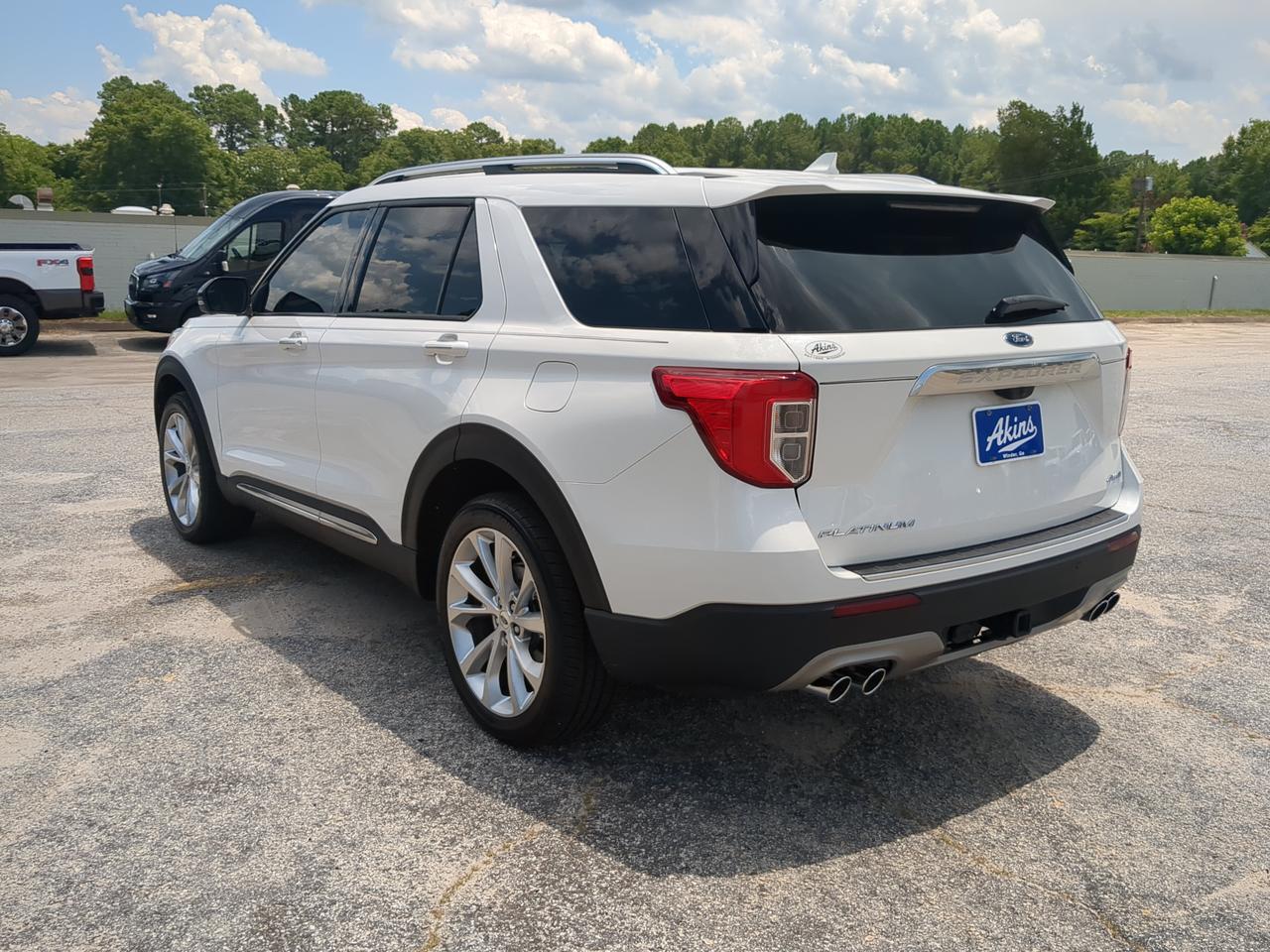 2023 Ford Explorer Platinum Appleton WI