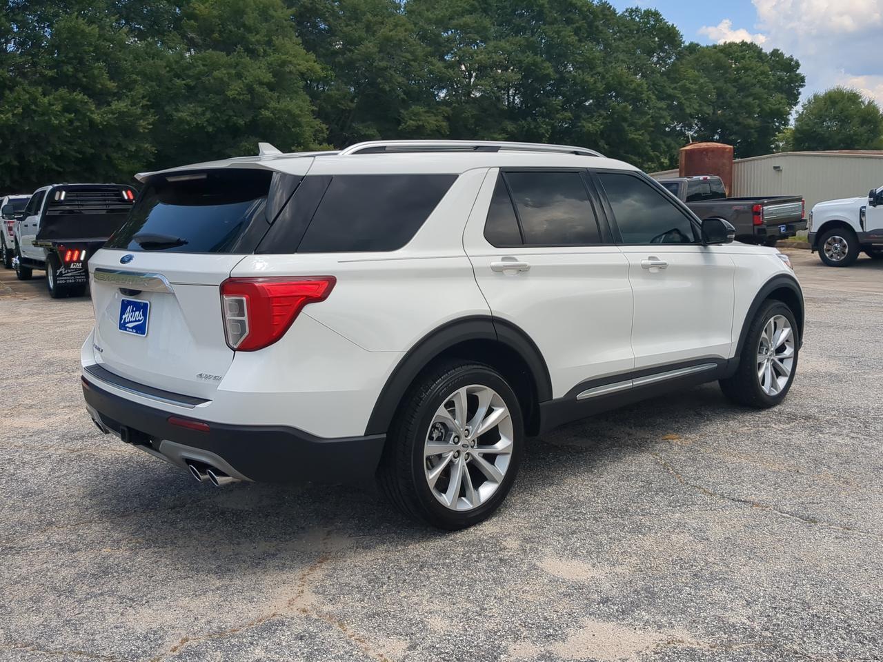 2023 Ford Explorer Platinum Appleton WI