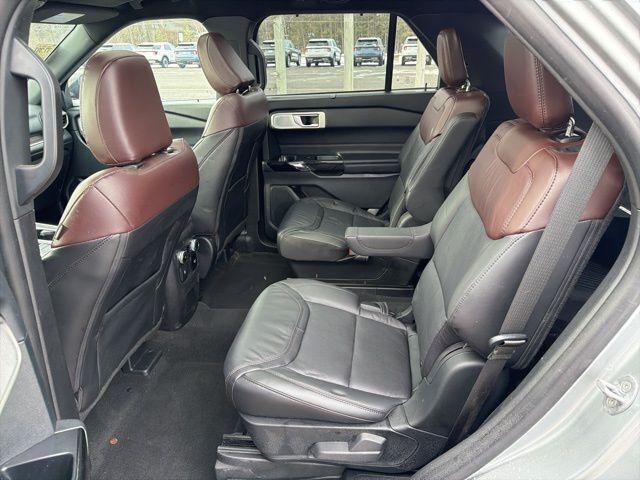 2023 Ford Explorer Platinum Pine River MN