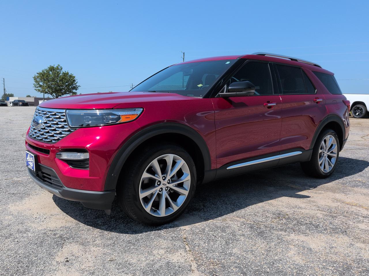 2023 Ford Explorer Platinum Winder GA