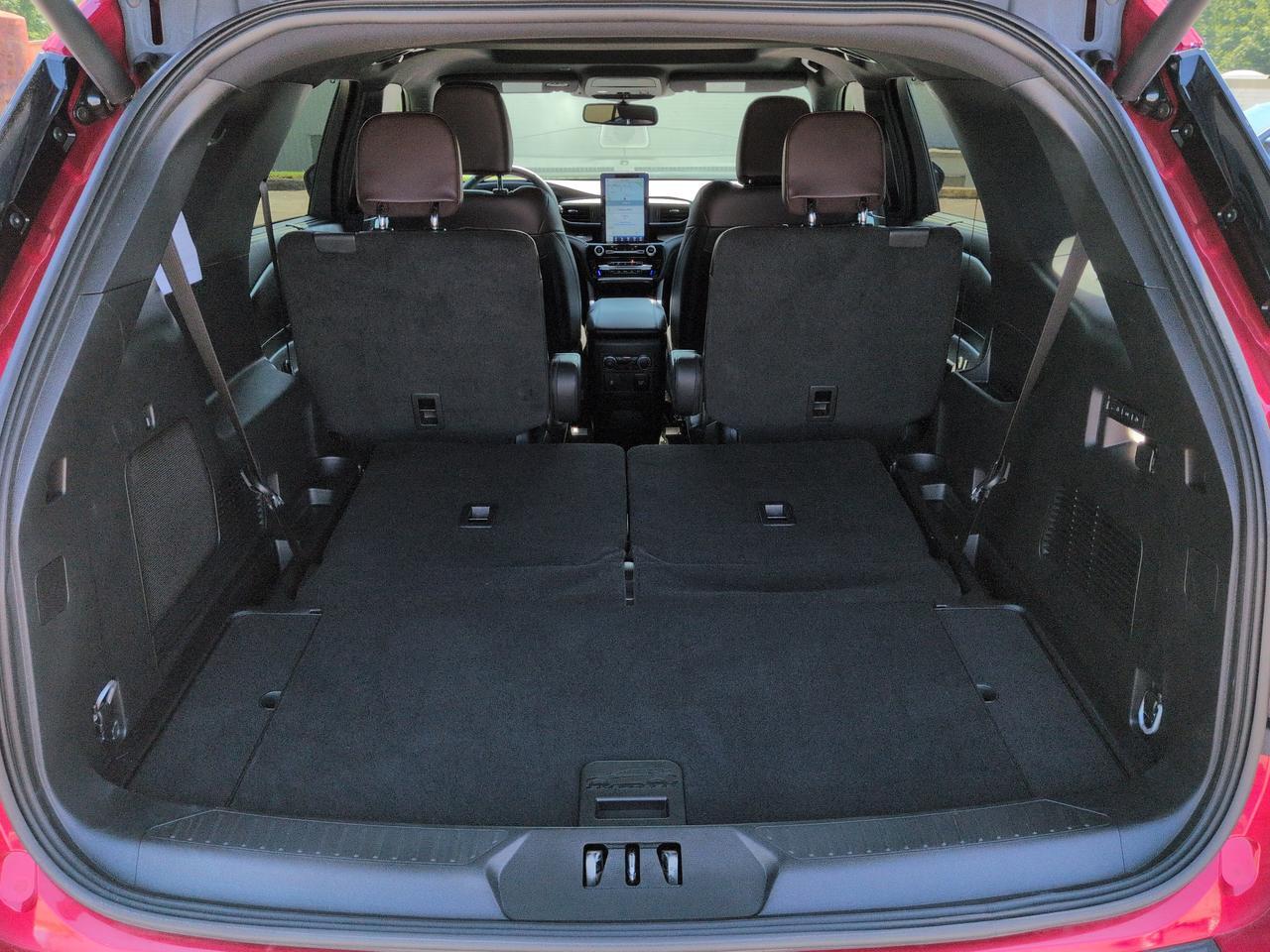 2023 Ford Explorer Platinum Winder GA