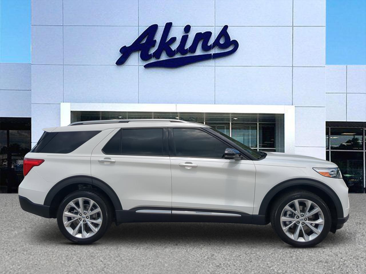 2023 Ford Explorer Platinum