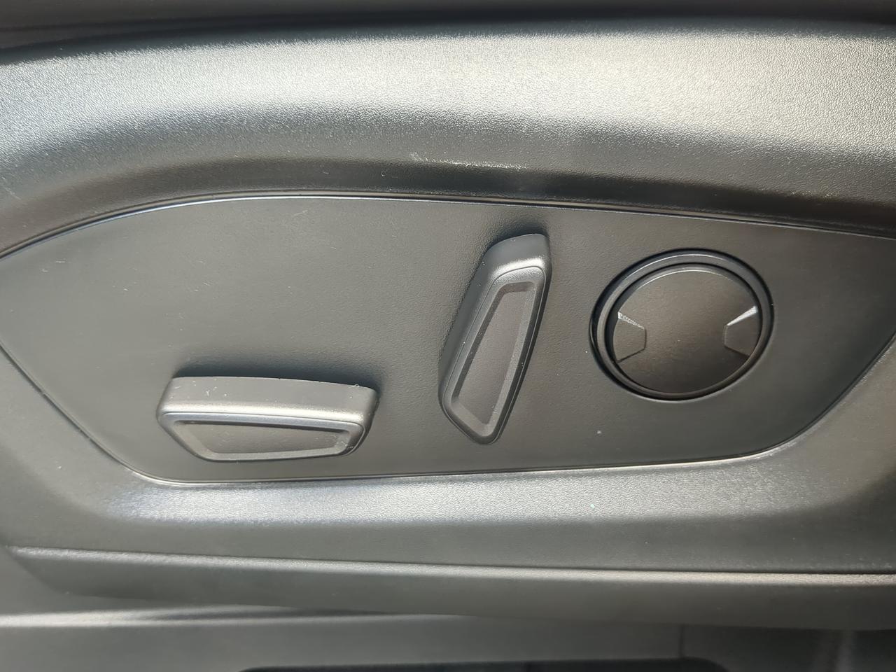 2023 Ford Explorer Platinum Winder GA