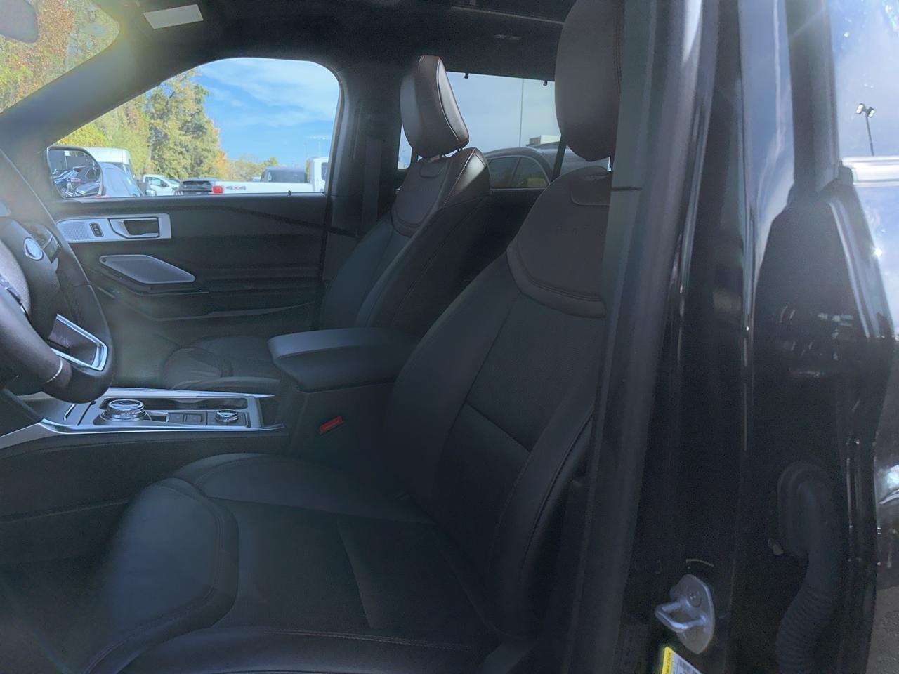 2023 Ford Explorer Platinum Gaithersburg MD