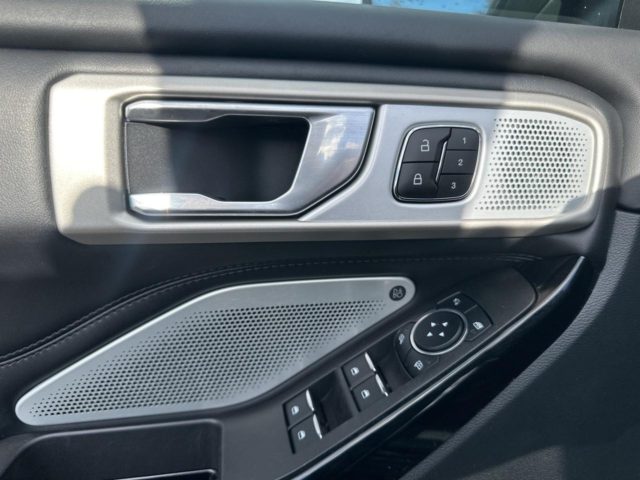 2023 Ford Explorer Platinum Gaithersburg MD