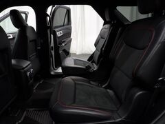 2023 Ford Explorer ST-Line 4WD 6 Passenger Fond du Lac WI