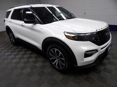 2023 Ford Explorer ST-Line 4WD 6 Passenger Fond du Lac WI