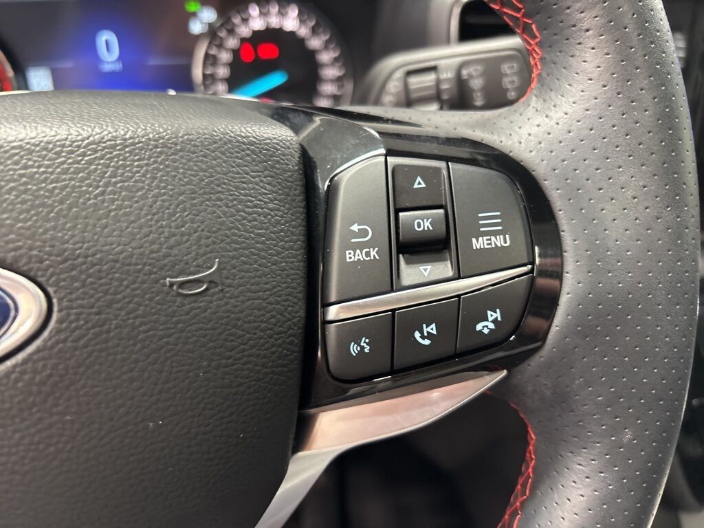 2023 Ford Explorer ST-Line 4WD Minocqua WI