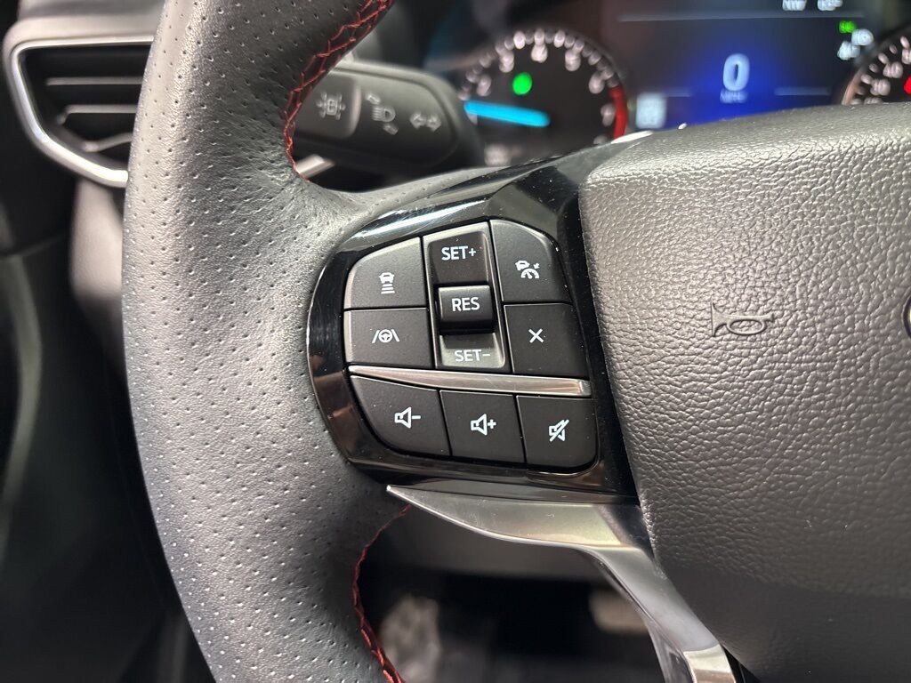 2023 Ford Explorer ST-Line 4WD Minocqua WI