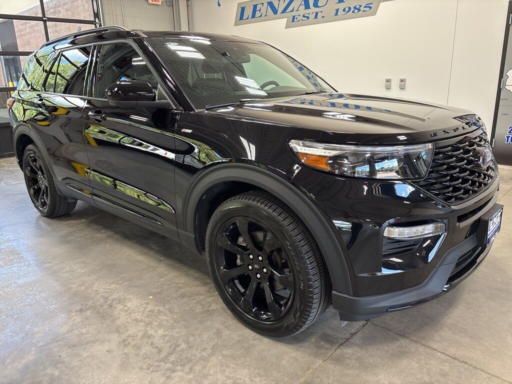 2023 Ford Explorer ST-Line 4WD Minocqua WI