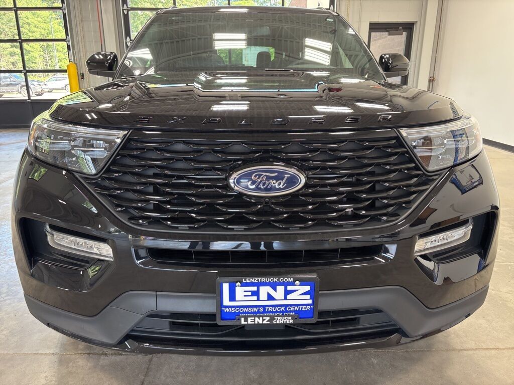 2023 Ford Explorer ST-Line 4WD Minocqua WI