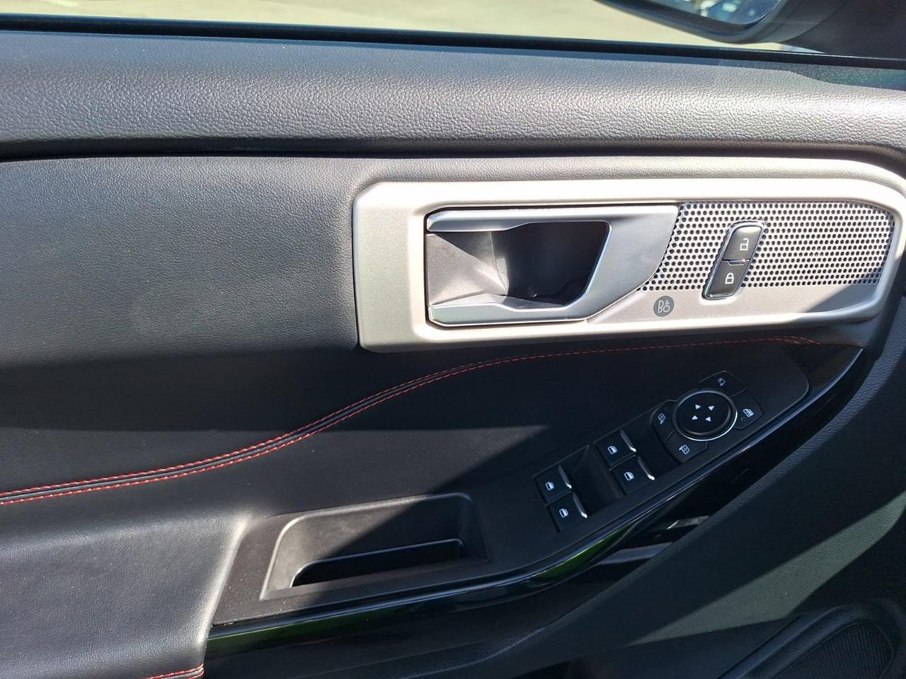 2023 Ford Explorer ST-Line Hurst TX