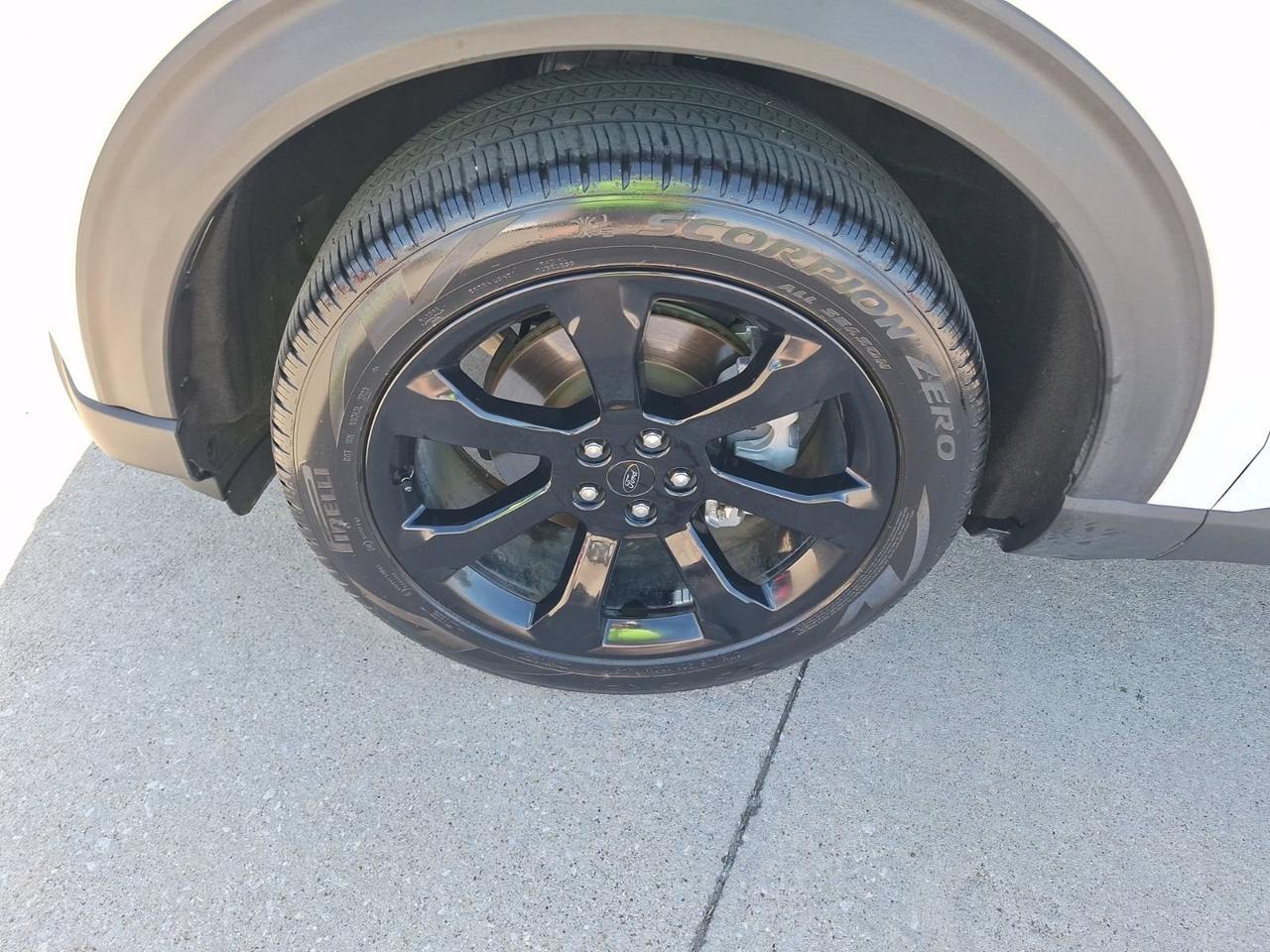 2023 Ford Explorer ST-Line Hurst TX
