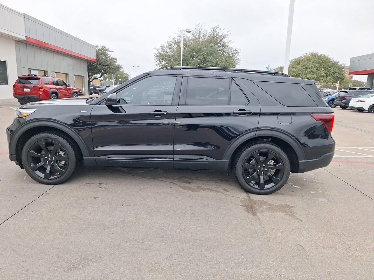 2023 Ford Explorer ST-Line Hurst TX