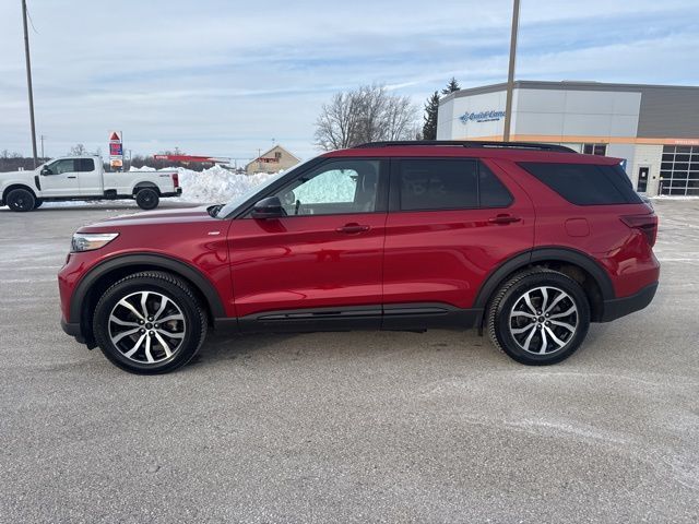 2023 Ford Explorer ST-Line Random Lake WI