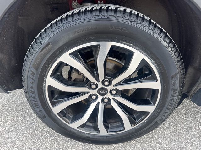 2023 Ford Explorer ST-Line Random Lake WI