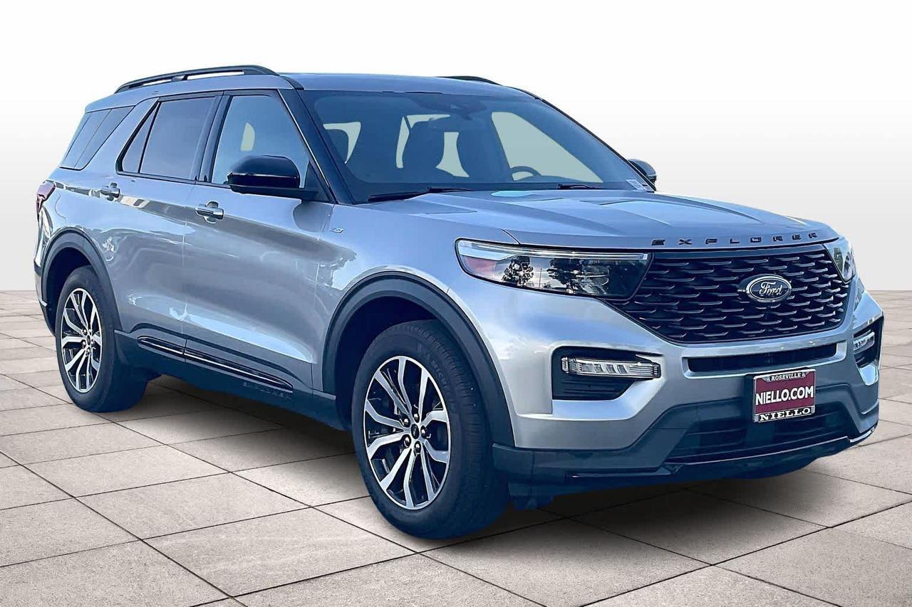2023 Ford Explorer ST-Line