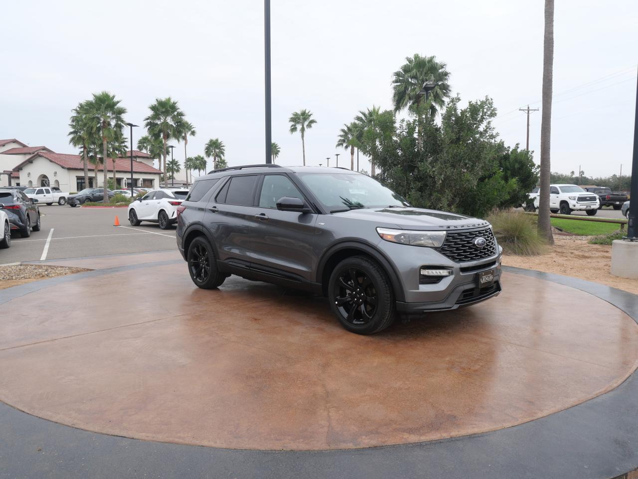 2023 Ford Explorer ST-Line