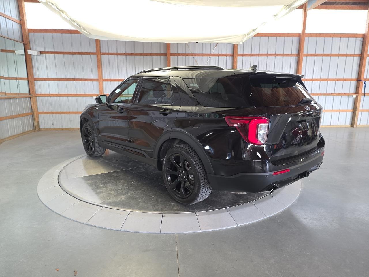 2023 Ford Explorer ST-Line Sand Lake NY