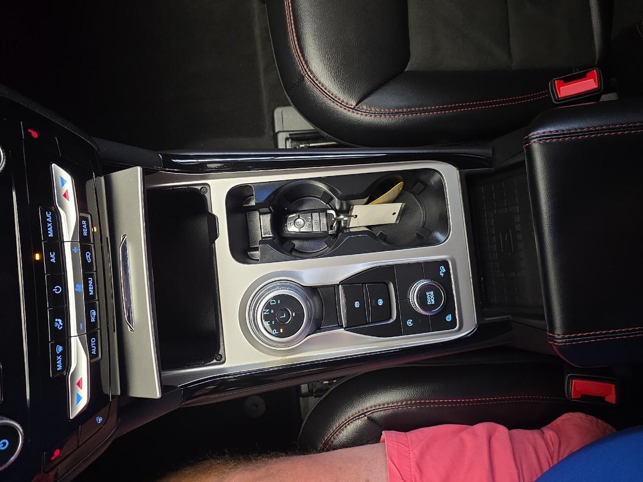 2023 Ford Explorer ST-Line Sand Lake NY
