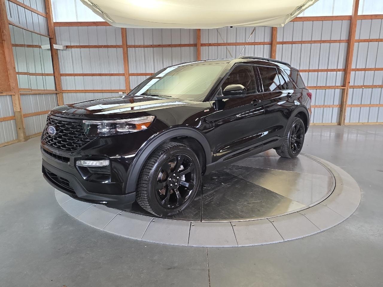 2023 Ford Explorer ST-Line Sand Lake NY