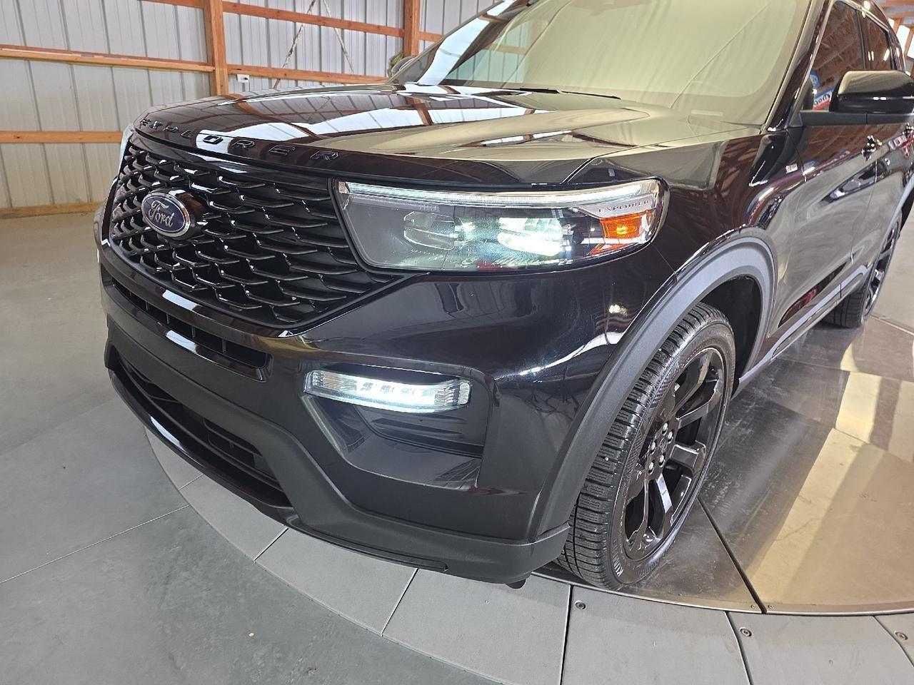 2023 Ford Explorer ST-Line Sand Lake NY