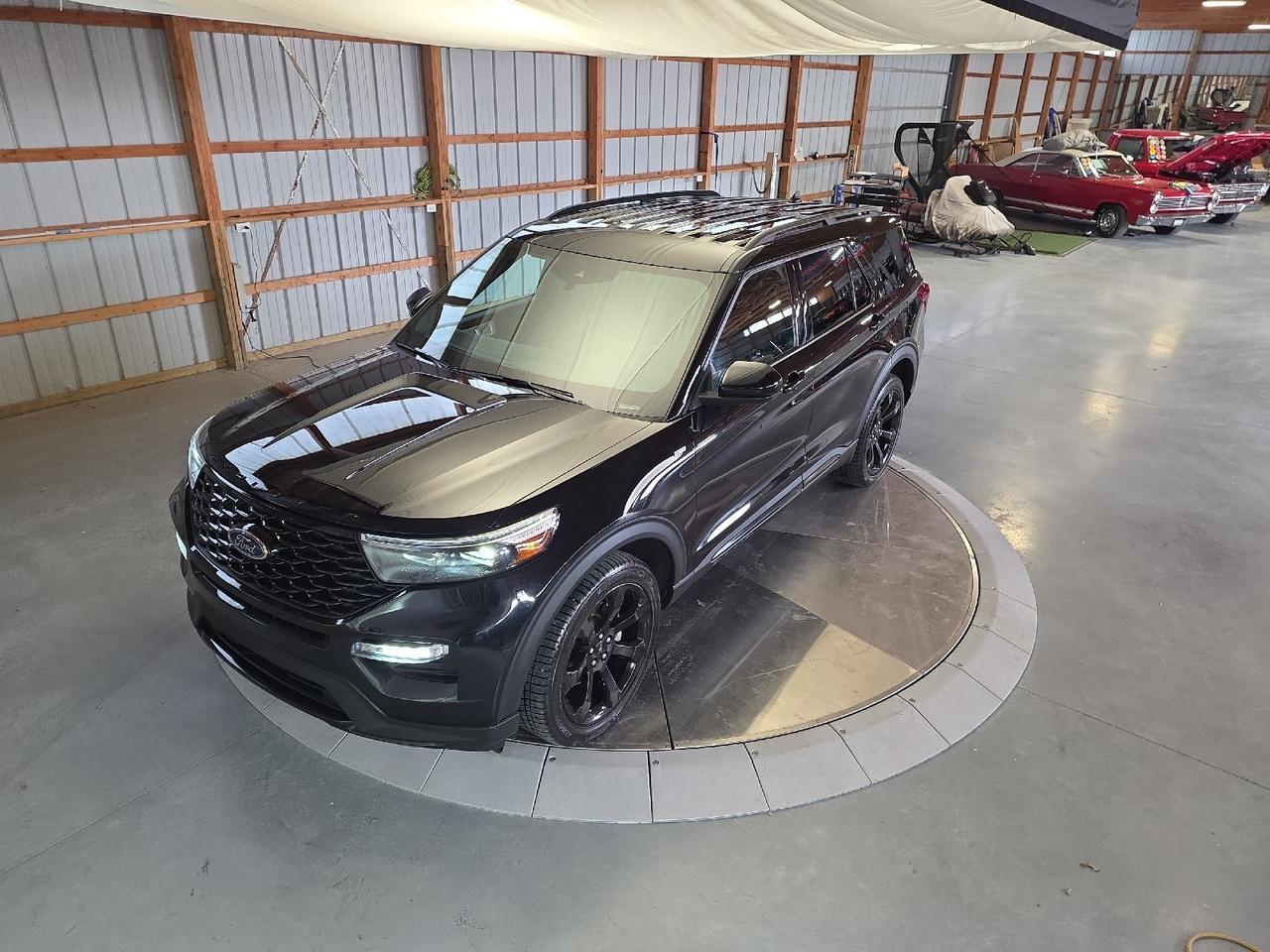 2023 Ford Explorer ST-Line Sand Lake NY