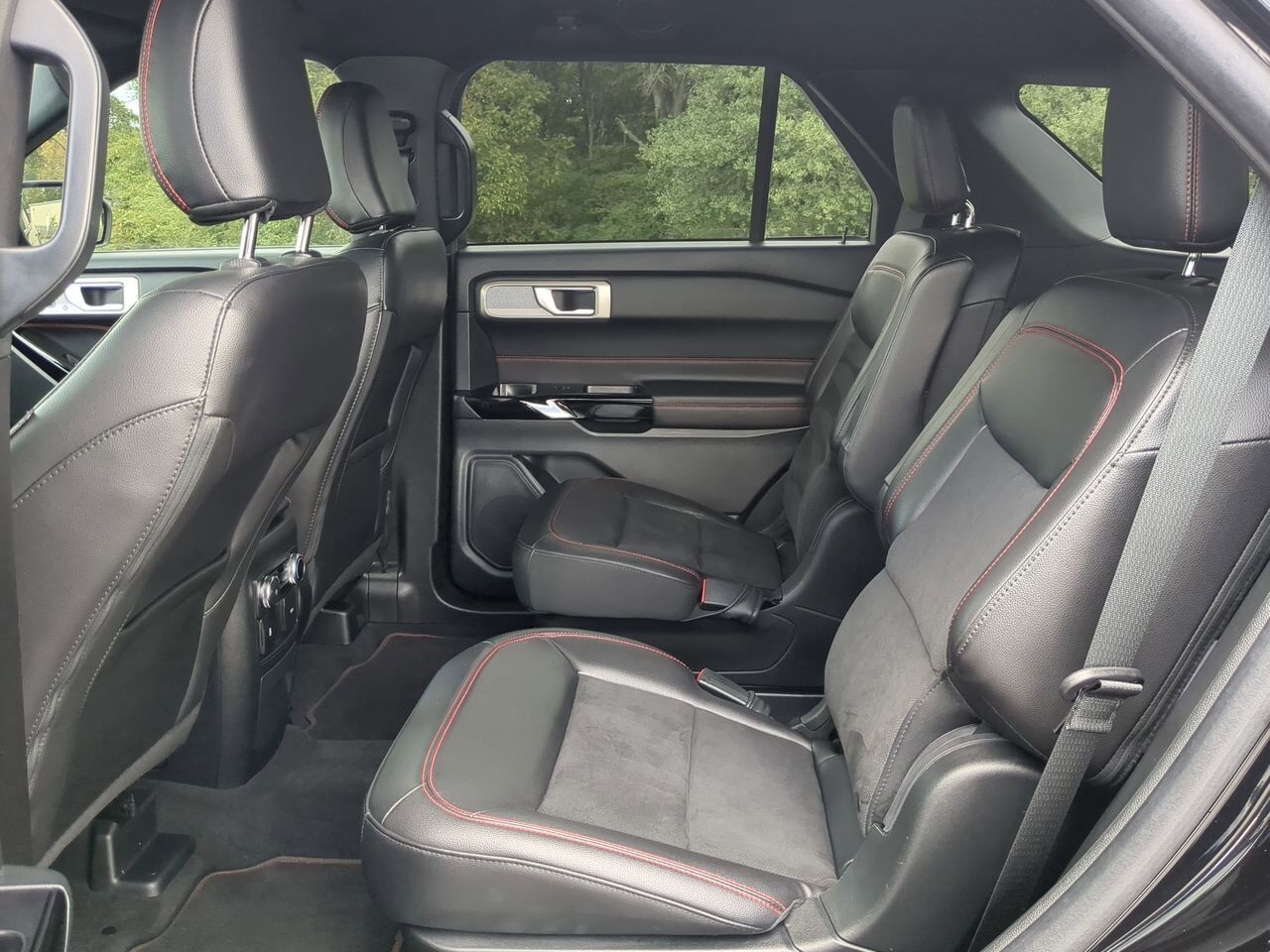 2023 Ford Explorer ST-Line Winder GA